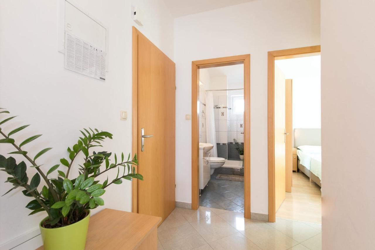 Apartment Cvijic Beige プナト エクステリア 写真